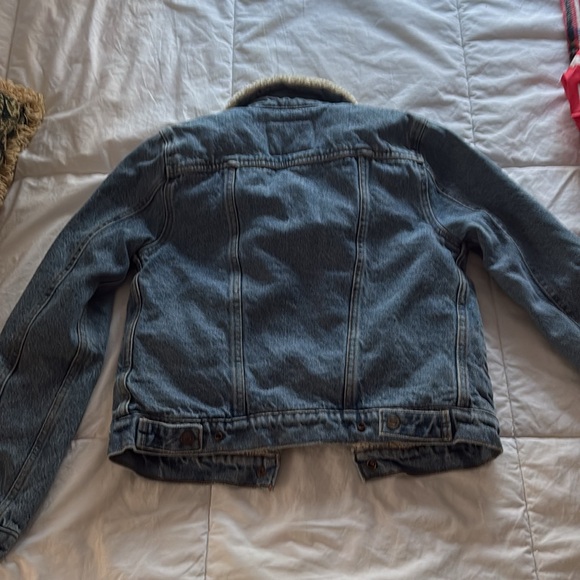 Wool lined Levi’s denim jacket - Picture 4 of 4